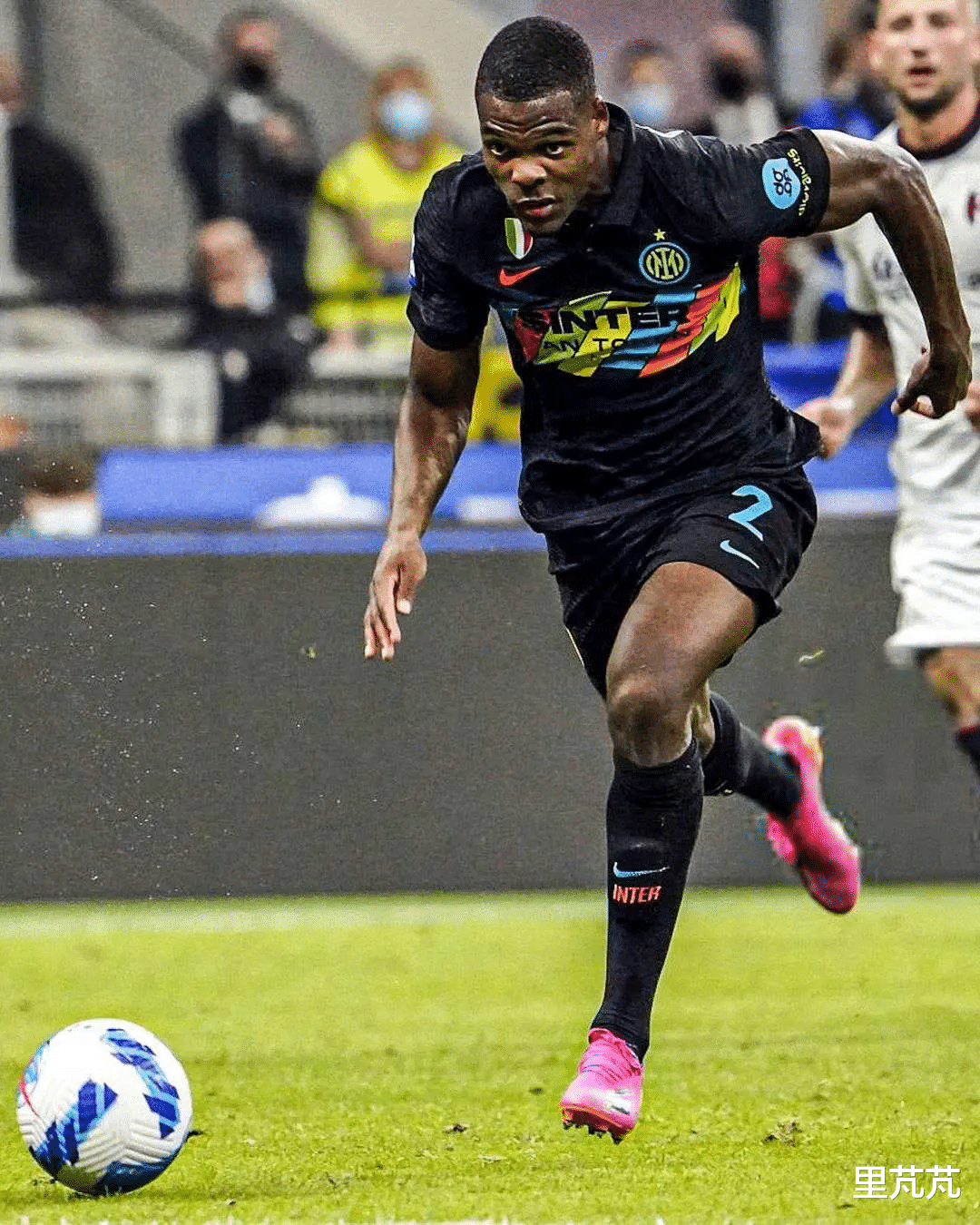 九游娱乐中心-马赛发布备战花絮，清晨止住颓势，意甲任务艰巨，年轻球员得到机会的简单介绍