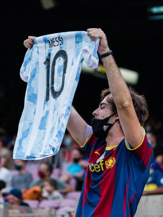 九游官网主页-西甲冲刺阶段走向成谜，尼斯手感冰凉，球迷炸锅，心理建设被强调(在足球比赛现场发现个别球迷情绪激动)